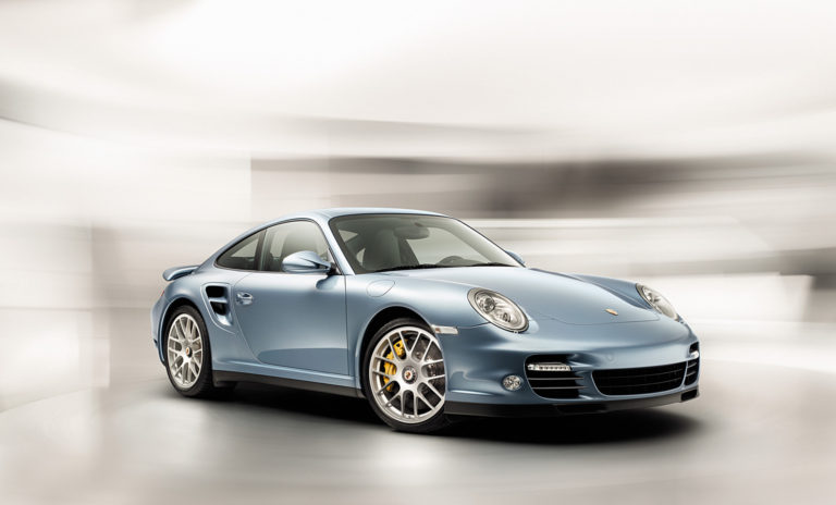 2010_Porsche_911TurboSCoup-0-1536