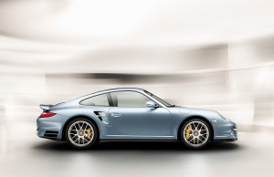2010_Porsche_911TurboSCoup-1-1536