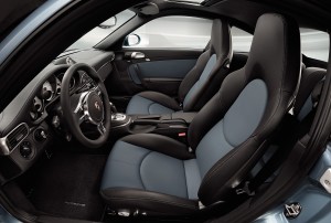 2010_Porsche_911TurboSCoup-7-1536