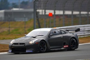 2009_Nissan_GTRFIAGT11