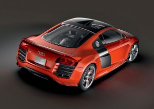 2008_Audi_R8V12TDILeMans3