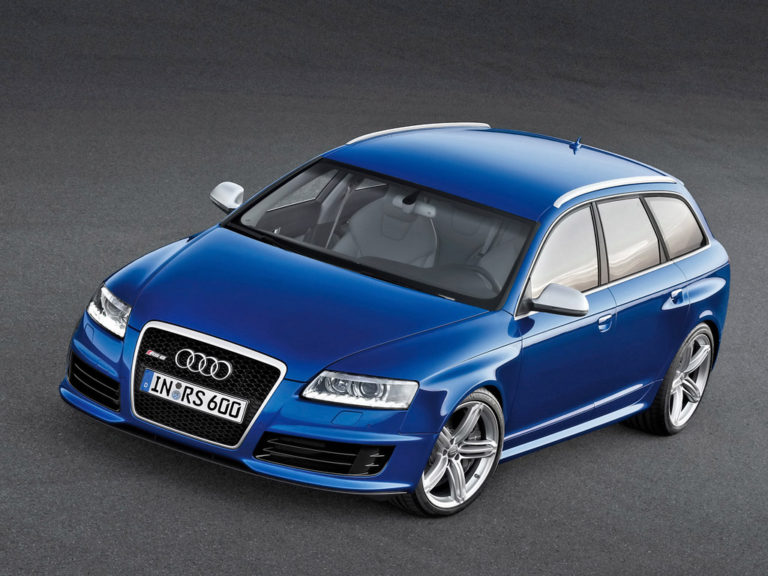 2008_Audi_RS6Avant50TFSIquattro1