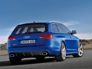 2008_Audi_RS6Avant50TFSIquattro3