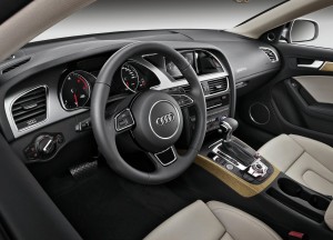2012-Audi-S5-Sportback-Interior-1