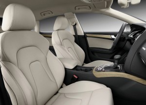 2012-Audi-S5-Sportback-Interior-2