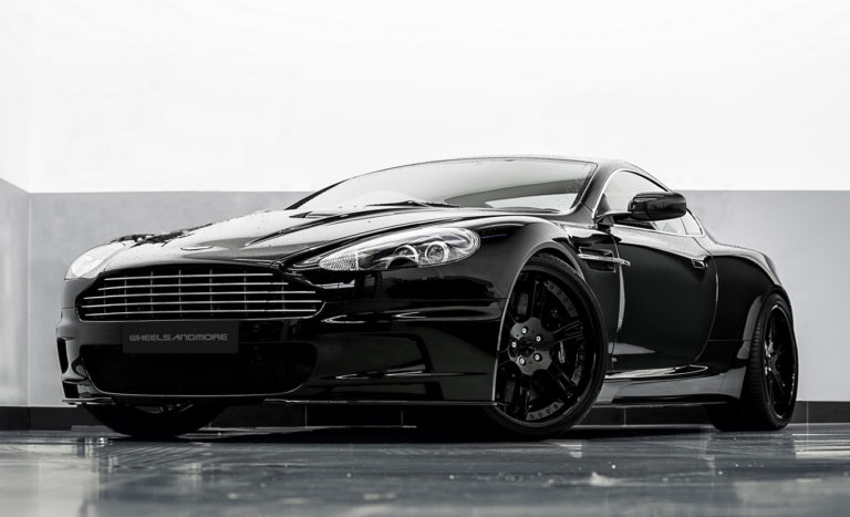 wheelsandmore-aston-martin-dbs-carbon-edition.1894x1269.Dec-27-2012_22.35.27.483388
