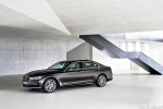 2016-BMW-7-Series-21