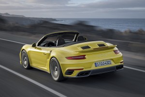 2017-porsche-911-turbo-turbo-s-pack-a-20-hp-premium-have-a-freaking-anti-lag-system_2