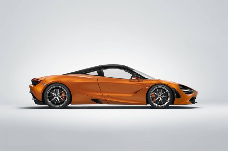 McLaren-720S-1