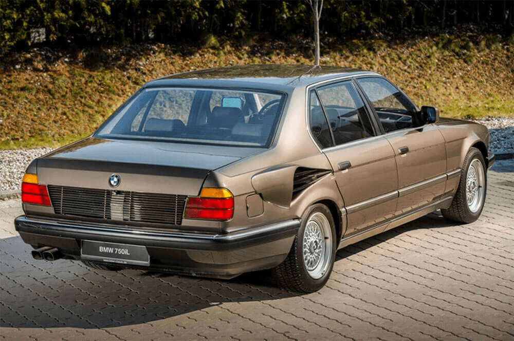 1988 BMW 750iL ‘Goldfisch’