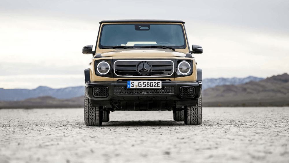 202512345-mercedes-g580-with-eq-technology