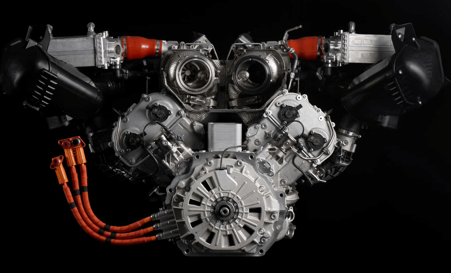 Lamborghini пуска 789HP Twin-Turbo V8 обороти до 10 000 RPM