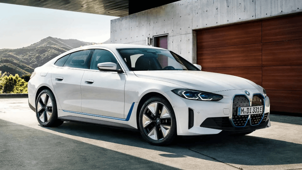 2024-bmw-i4-review7