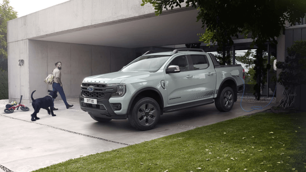 2025-ford-ranger-phev-europe