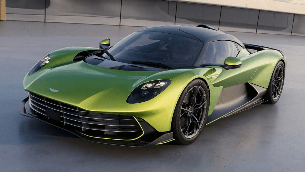 2025-aston-martin-valhalla