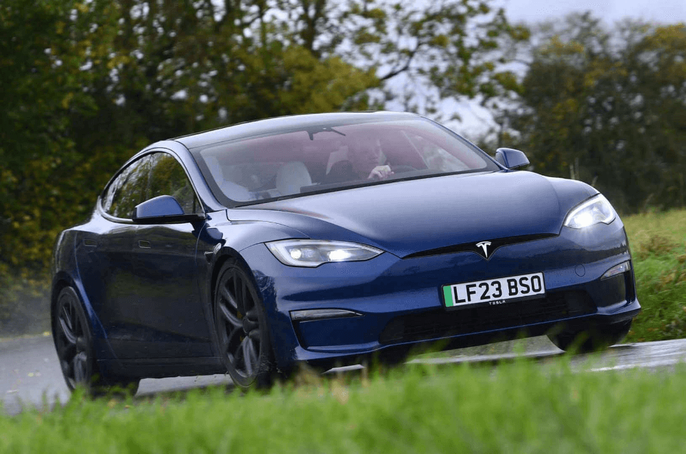 tesla-model-s-405-miles