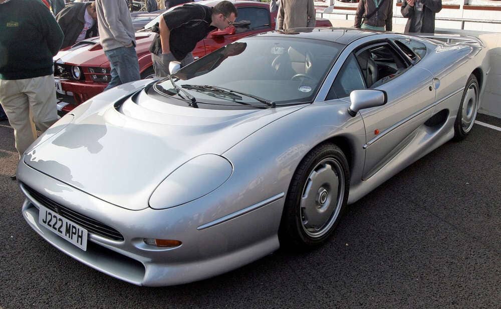 jaguar-xj220s