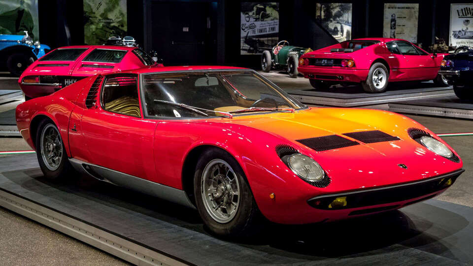 lamborghini miura