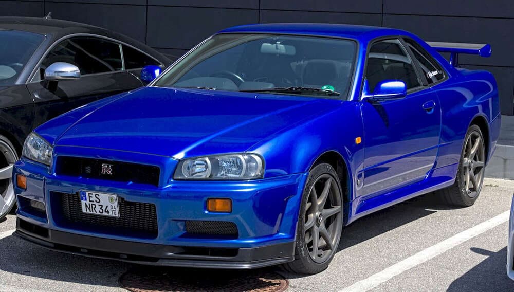 nissan-skyline-r34-gt-r