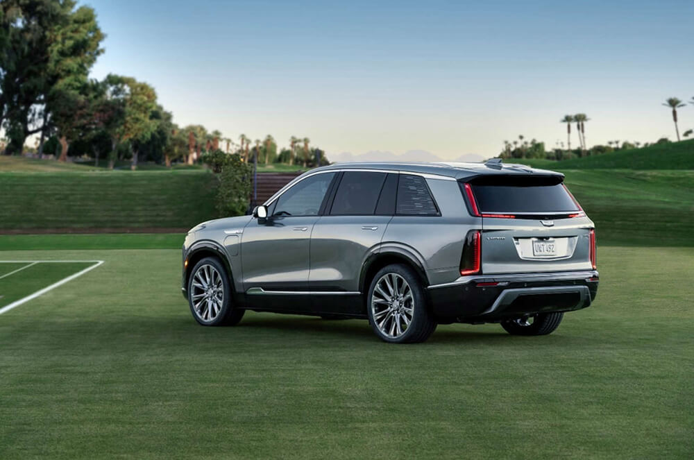 cadillac-vistiq