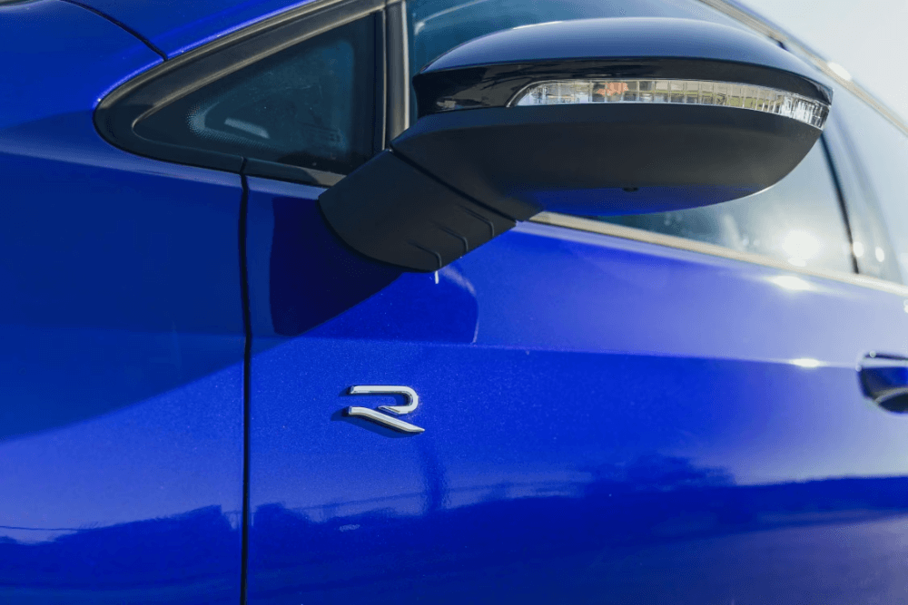 2025-volkswagen-golf-r-199