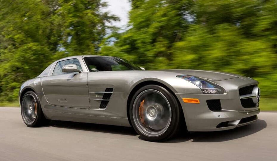 mercedes-benz sls amg gullwing 2011 в снимки