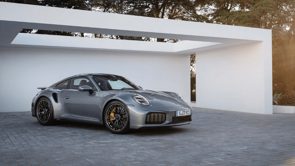 porsche 911 turbo s hybrid разполага със 701 к.с.