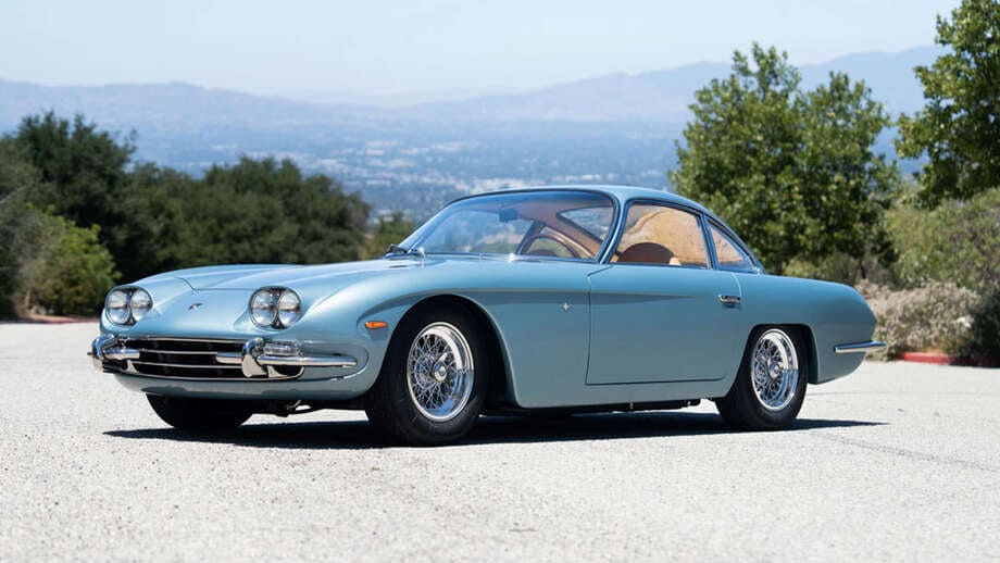 Върнете се назад във времето с рядкото Lamborghini 400 GT „Interim“ от 1966 г., зашеметяващ мост между винтидж елегантност и производителност на V12.