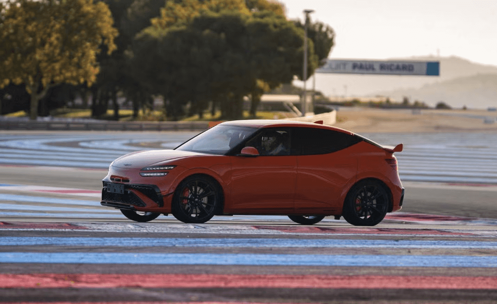 2027-genesis-gv60-magma