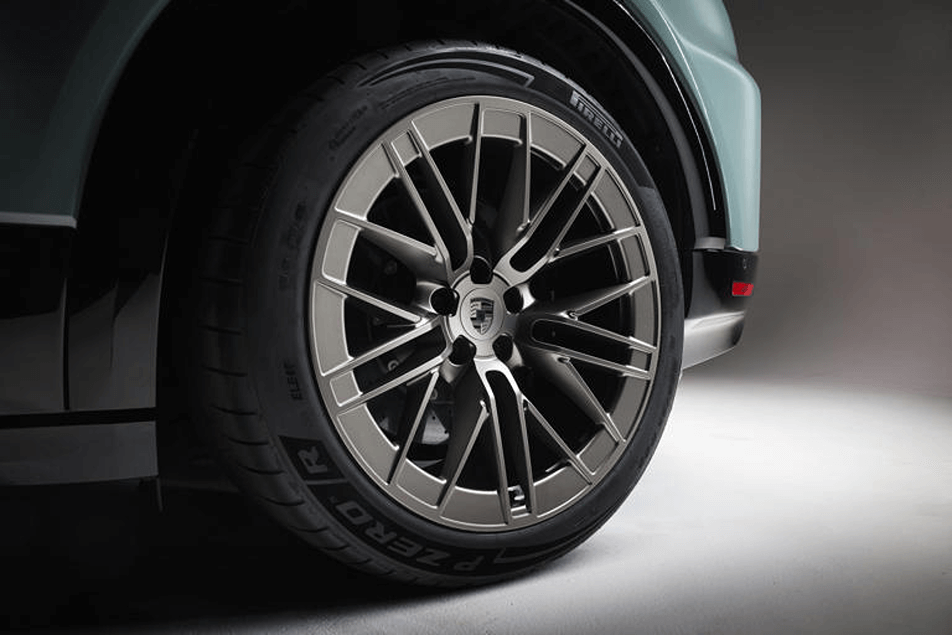 porsche-коронова-cayenne-electric-за-крал-на-мощността