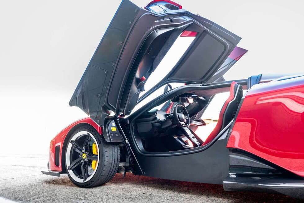 2026-ferrari-f80-Фотогалерия-на-екстериора