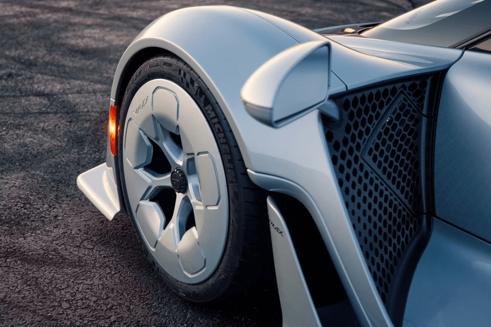 czinger-21c-бъдещето-на-хиперавтомобилите