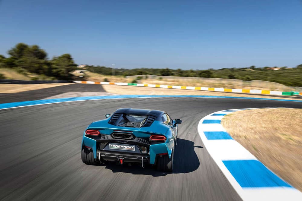 цветове и спецификации темерарио в различни настроения