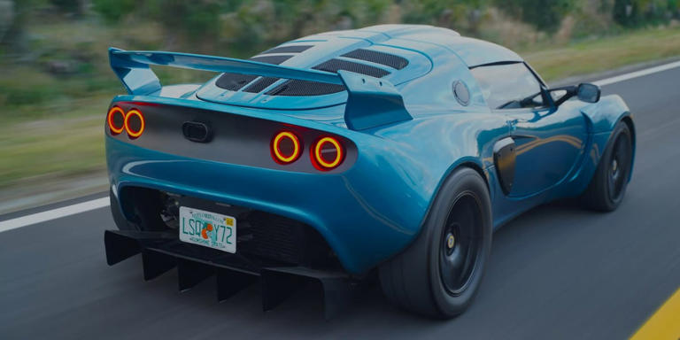 hай-хубавото tой все още не е завършил