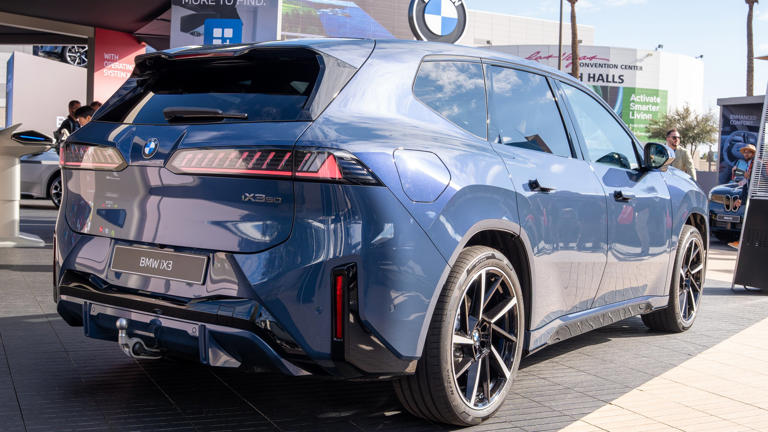 Демонстрация, която показва смисъла