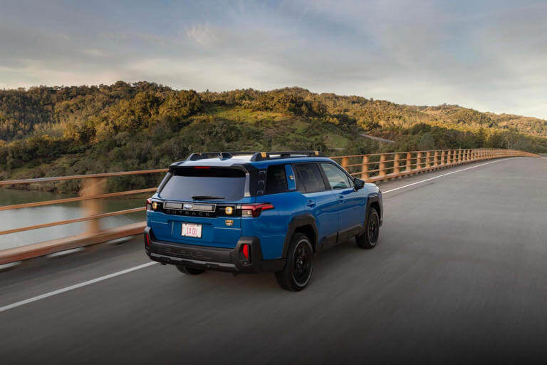 снимки на екстериора на subaru outback wilderness 2026