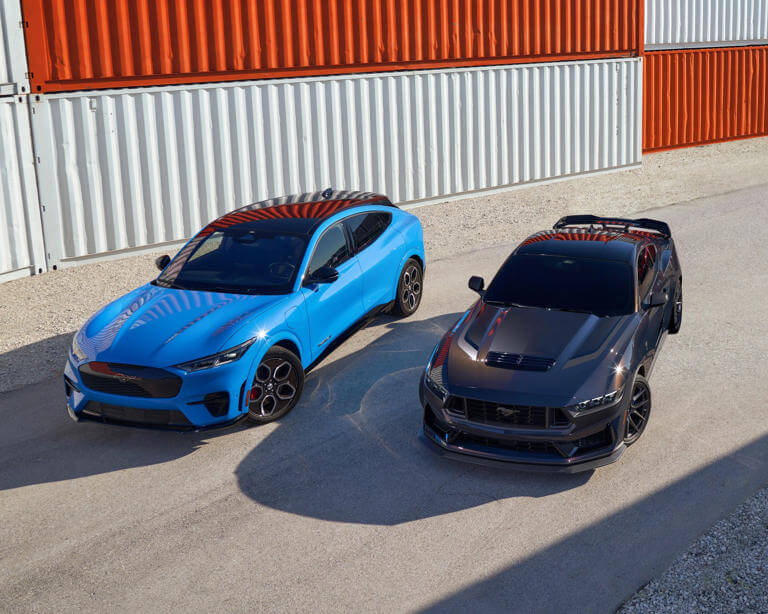 защо-идеята-за-четиривратия-mustang-продължава-да-се-появява-отново