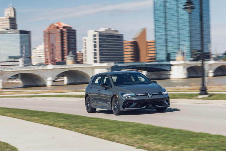 volkswagen-golf-r-2026