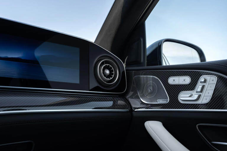 снимки-на-интериора-на-mercedes-benz-gle-2027