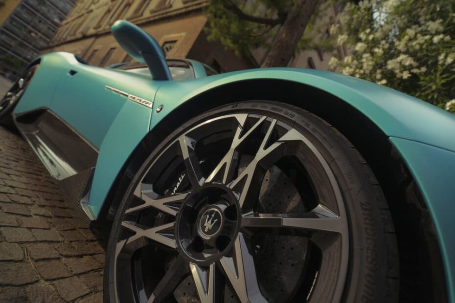 Bridgestone-&-Maserati-MCPURA