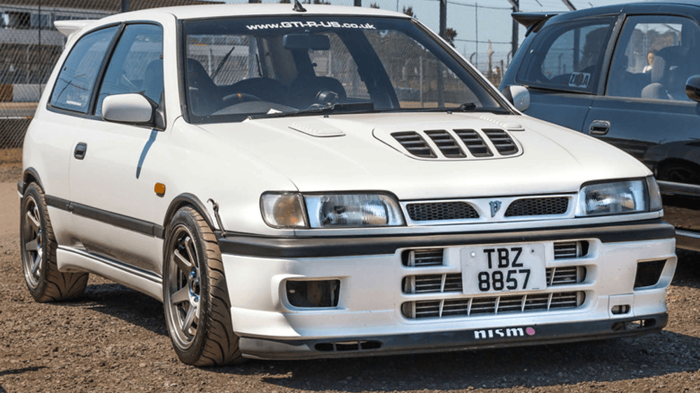 nissan pulsar gti-r