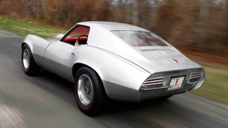 pontiac-corvette