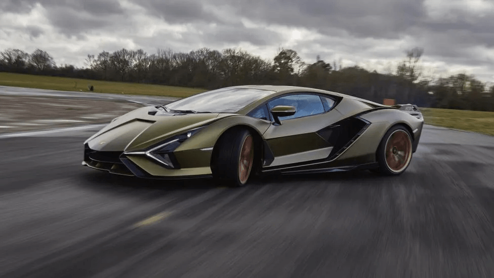 lamborghini-sian