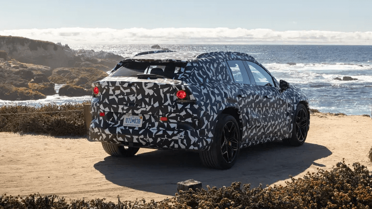 mercedes-amg-продължава-напред-с-електрическата-производителност
