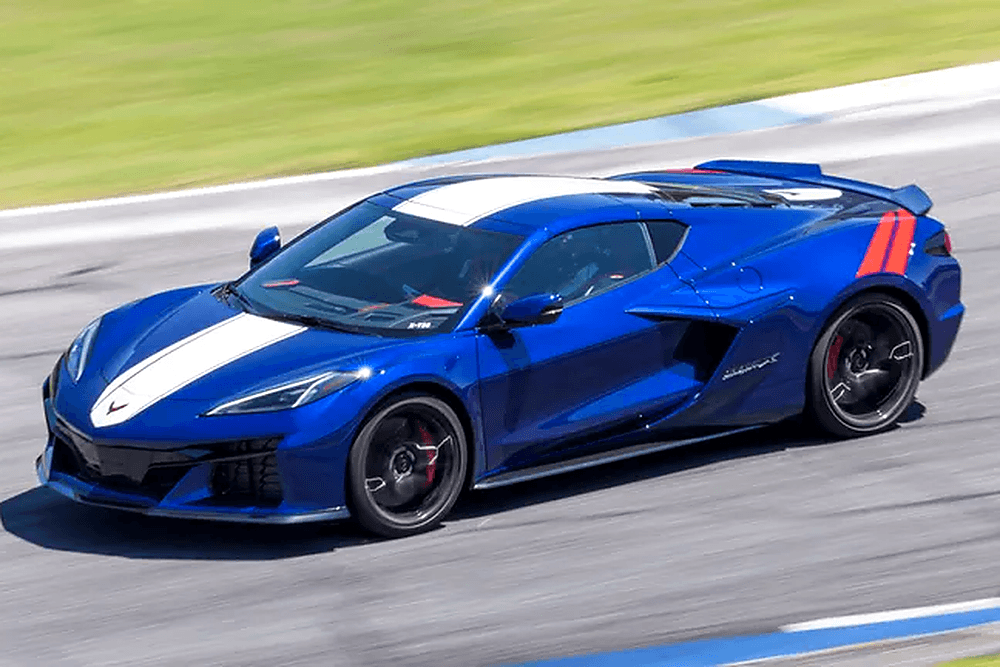 дали-corvette-grand-sport-x-hybrid-не-е-прекалено-много