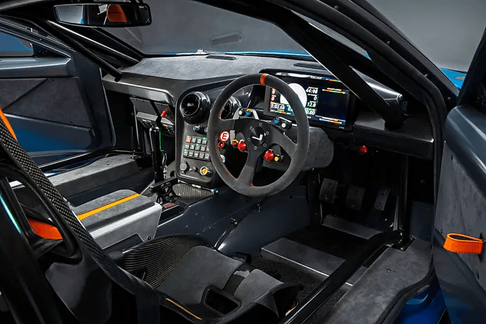 колко-бърз-е-jensen-interceptor-gtx