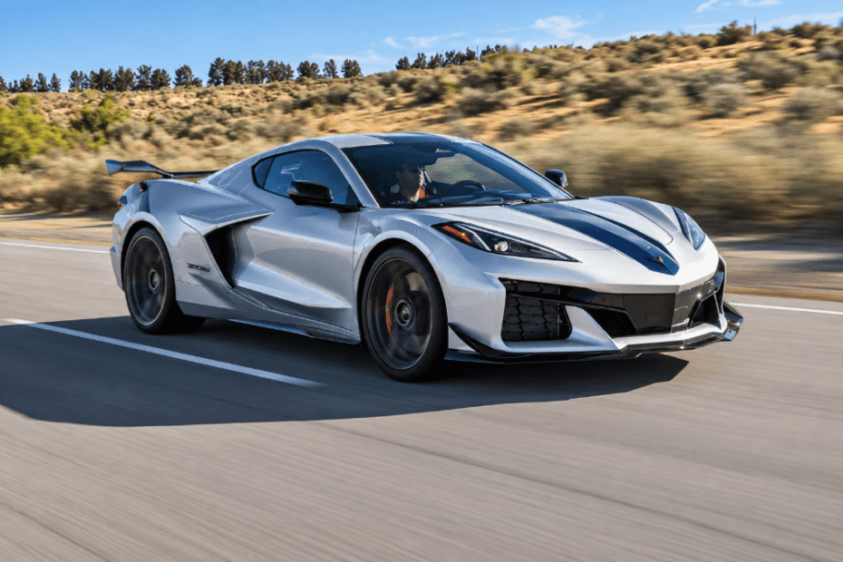 първи-тест-на-corvette-grand-sport-от-2027-г
